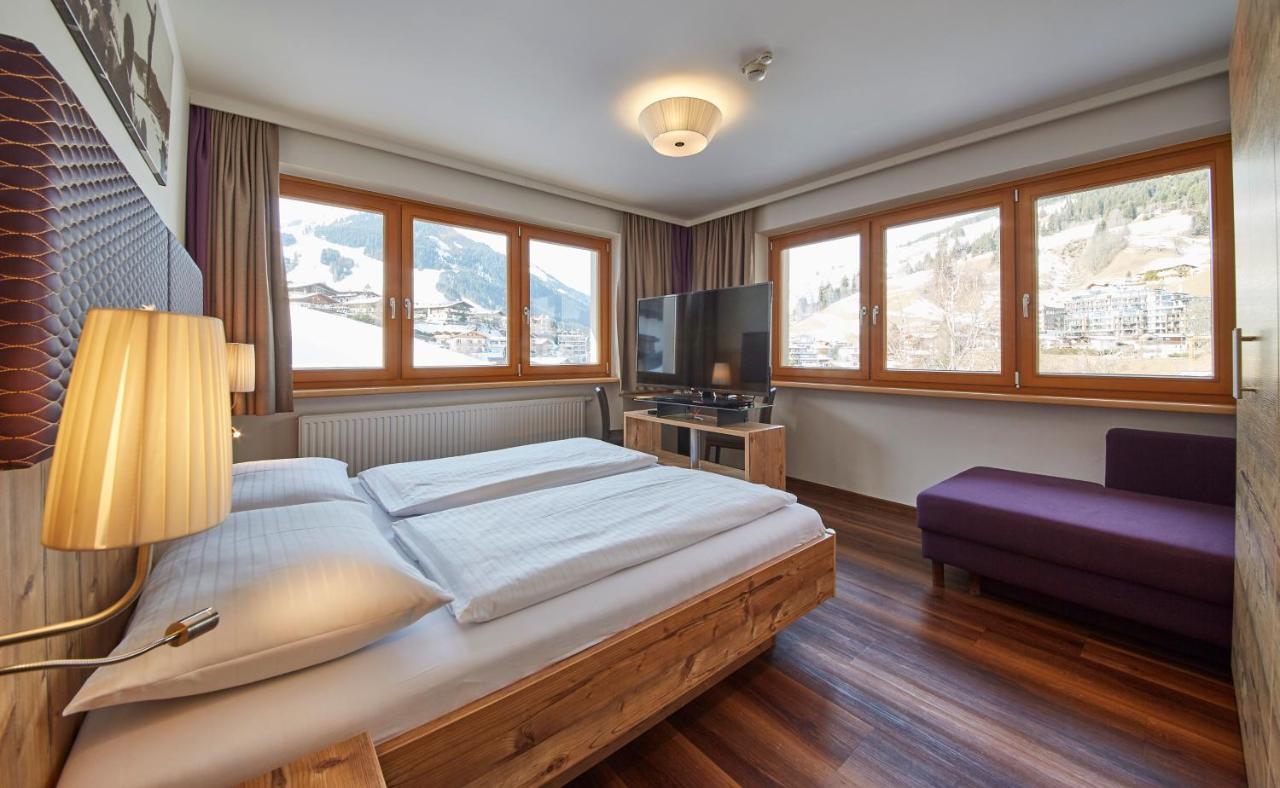 Johanneshof - Dein Mountain Wohlfuehlhotel Зальбах-Гінтерглемм Екстер'єр фото
